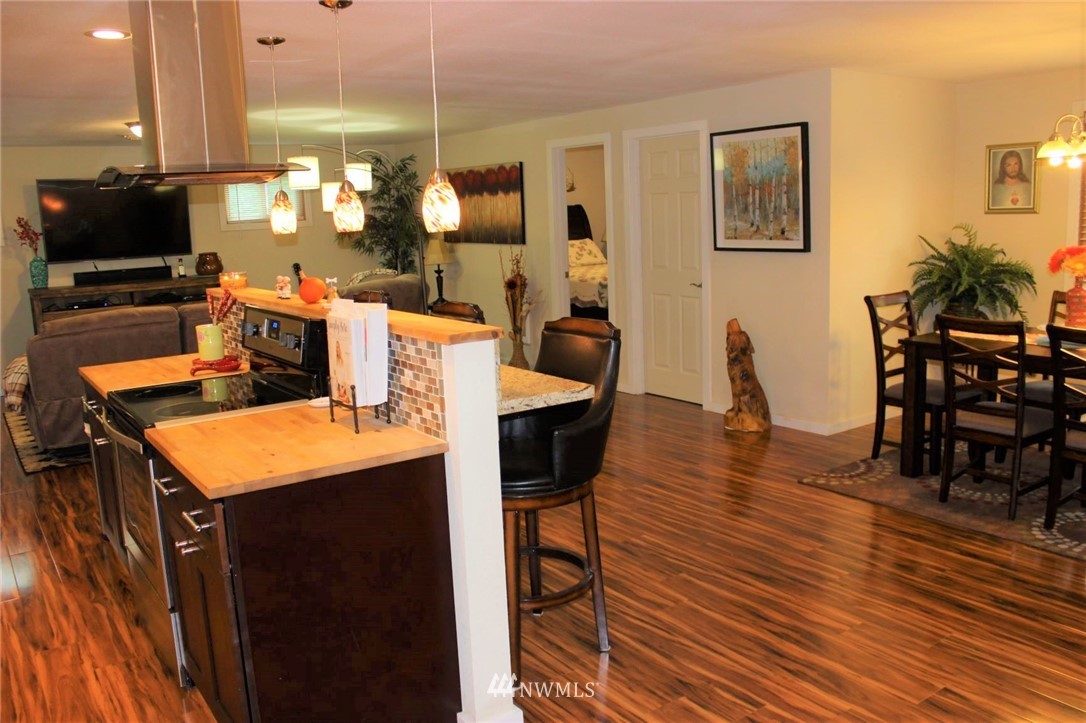 9830 178th Way Southwest Rochester, WA 98579 - Photo 9 of 25