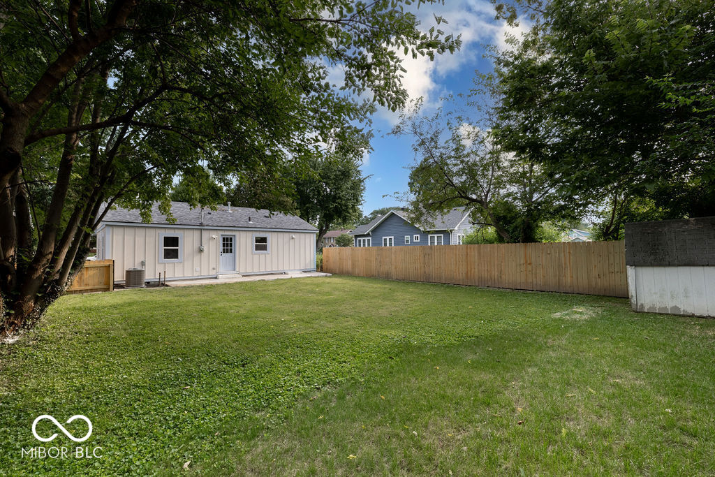 419 Berkley Road Indianapolis, IN 46208 - Photo 24 of 27 Gallery Image 24