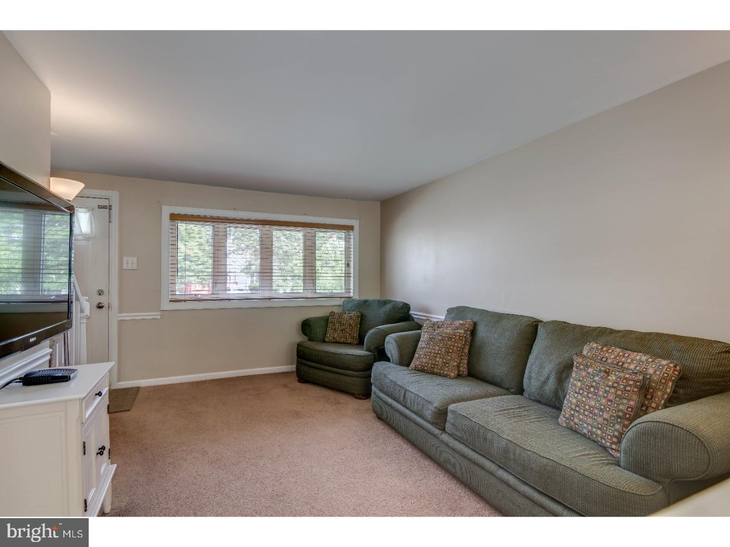 246 West Roland Road Brookhaven, PA 19015 - Photo 6 of 25 Gallery Image 6