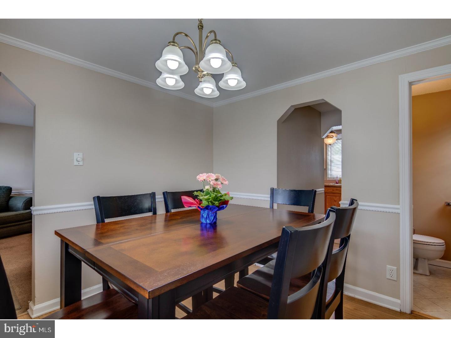 246 West Roland Road Brookhaven, PA 19015 - Photo 8 of 25 Gallery Image 8