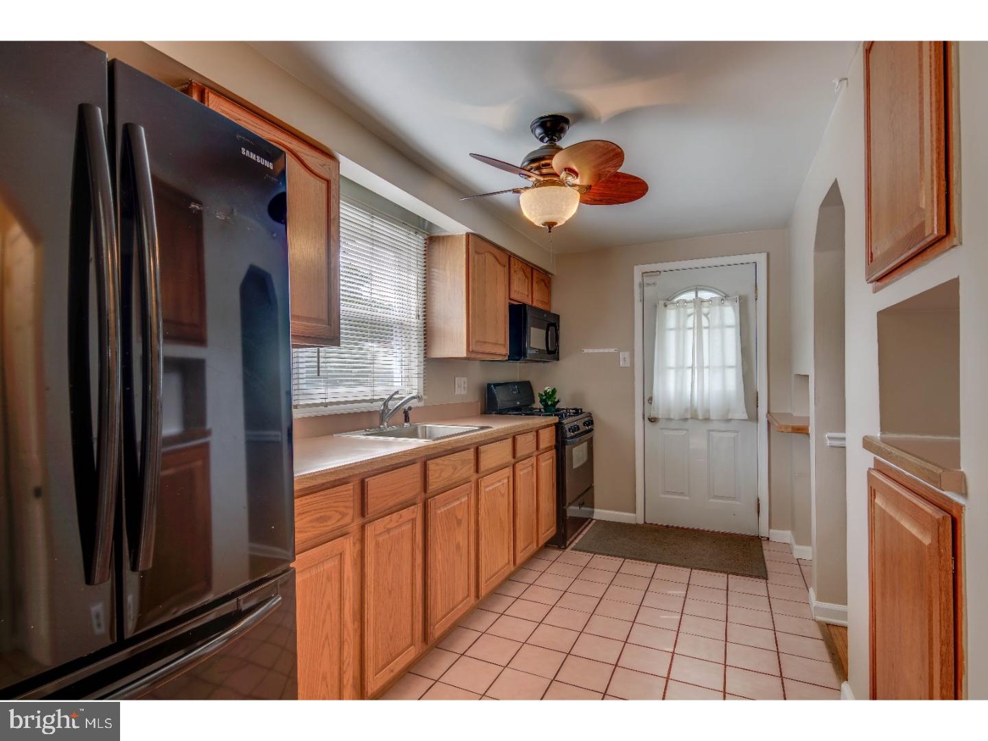 246 West Roland Road Brookhaven, PA 19015 - Photo 10 of 25 Gallery Image 10