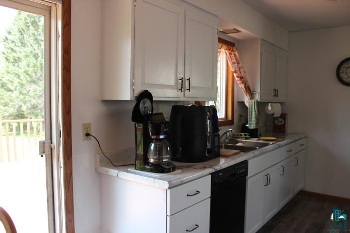 4929 Arnold Road Duluth, MN 55803 - Photo 5 of 30
