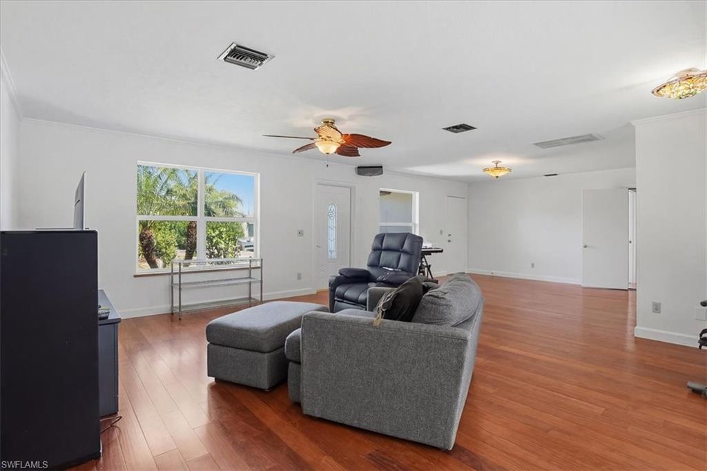 3918 Cindy Avenue Naples, FL 34112 - Photo 3 of 25