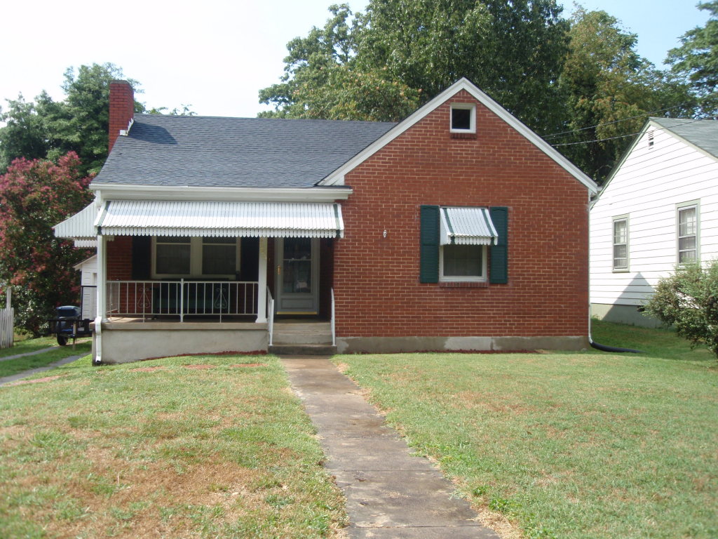 2449 Livingston Road Southwest Roanoke, VA 24015 - Photo 26 of 26 All Brick Home Charming