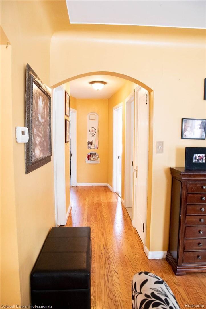 1128 Vernier Road Grosse Pointe, MI 48236 - Photo 18 of 48 1128Vernier-6.jpg