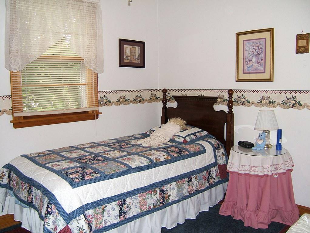 134 Frontier Road Northeast Roanoke, VA 24012 - Photo 15 of 20 bedroom 3