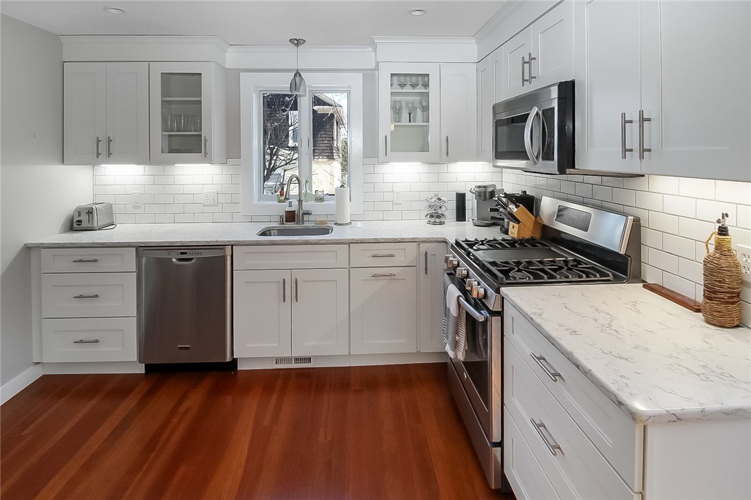 1 Conrad Court Newport, RI 02840 - Photo 9 of 20