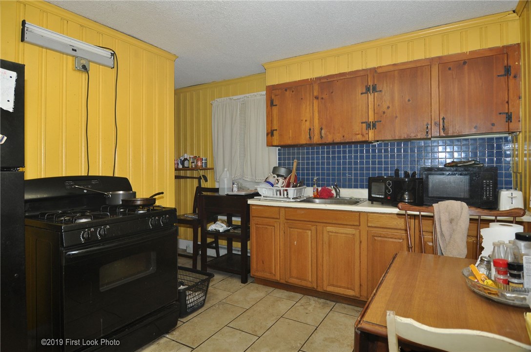 167 2nd Avenue Woonsocket, RI 02895 - Photo 23 of 31