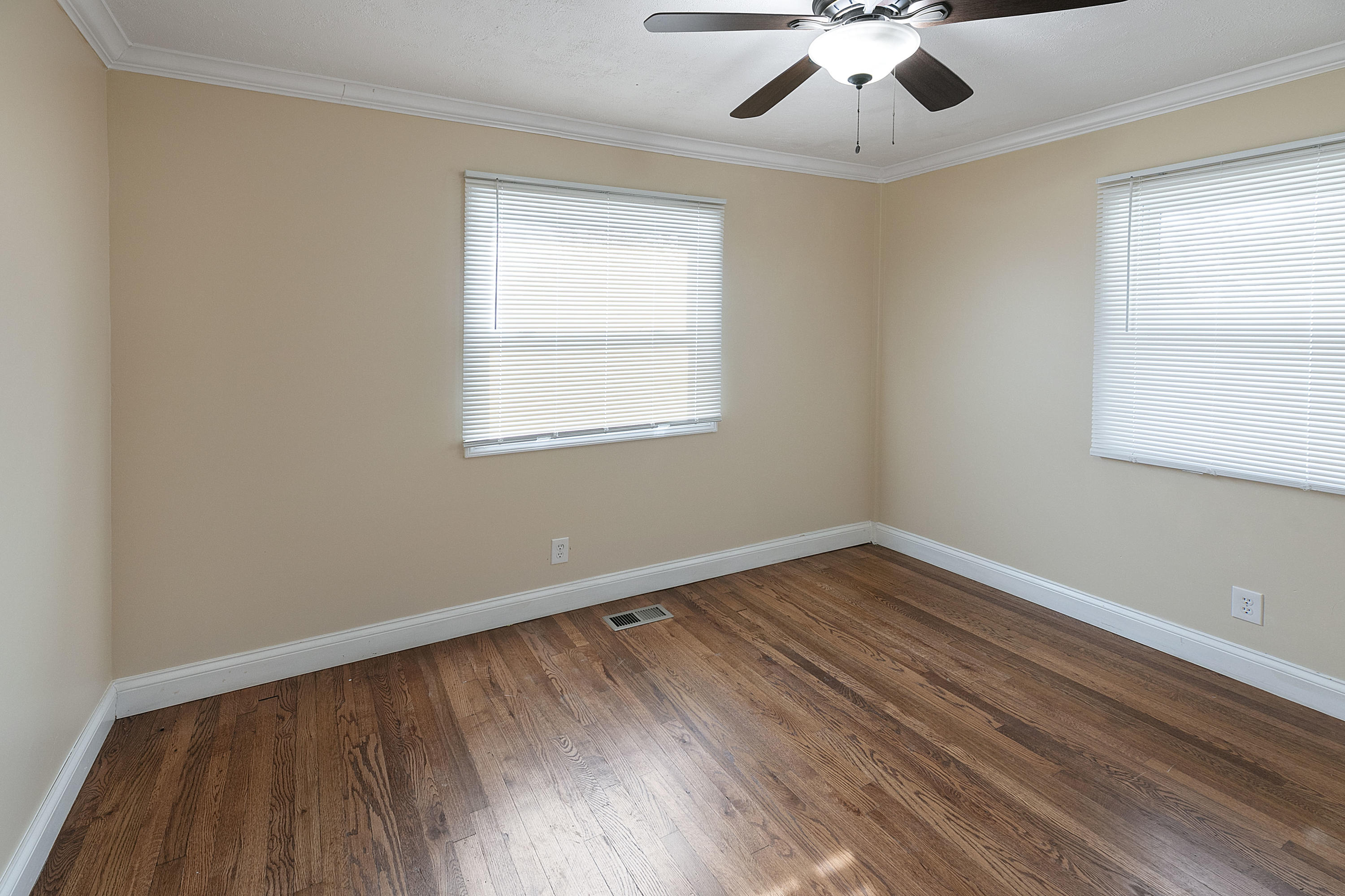 107 Tucker Road Oak Ridge, TN 37830 - Photo 18 of 22 Bedroom #2