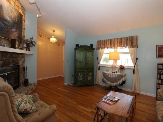 13433 Peach Grove Road California, KY 41007 - Photo 5 of 27