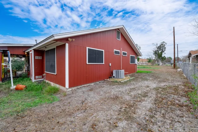 $259,000 | 238 West Petaluma Boulevard, San Antonio, TX 78221