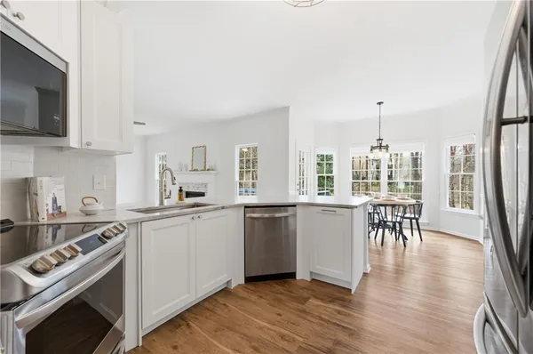 $539,900 | 3925 Charlemagne Way Southwest, Marietta, GA 30064