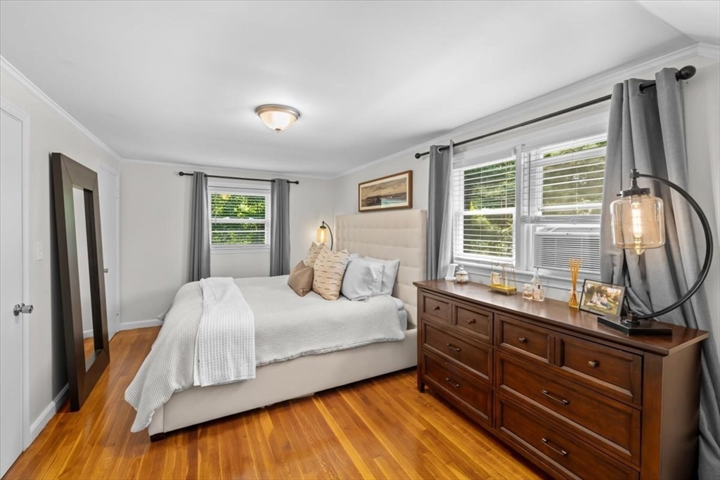 30 Chestnut Street Wrentham, MA 02093 - Photo 21 of 37