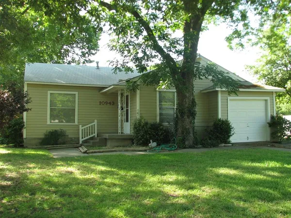 $1,600 | 10943 Desdemona Drive, Dallas, TX 75228