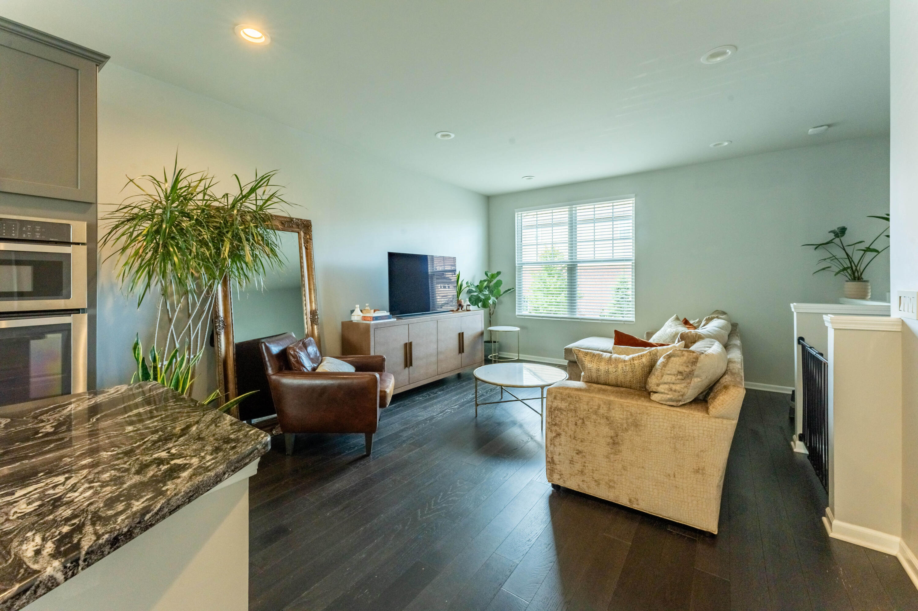 2845 Hartwick Drive Rochester Hills, MI 48307 - Photo 8 of 47 0031 copy