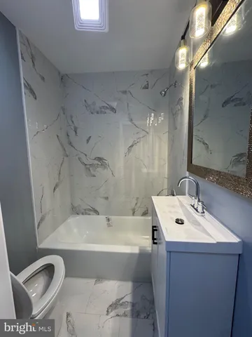 $179,000 | 739 East 10th Street, Wilmington, DE 19801