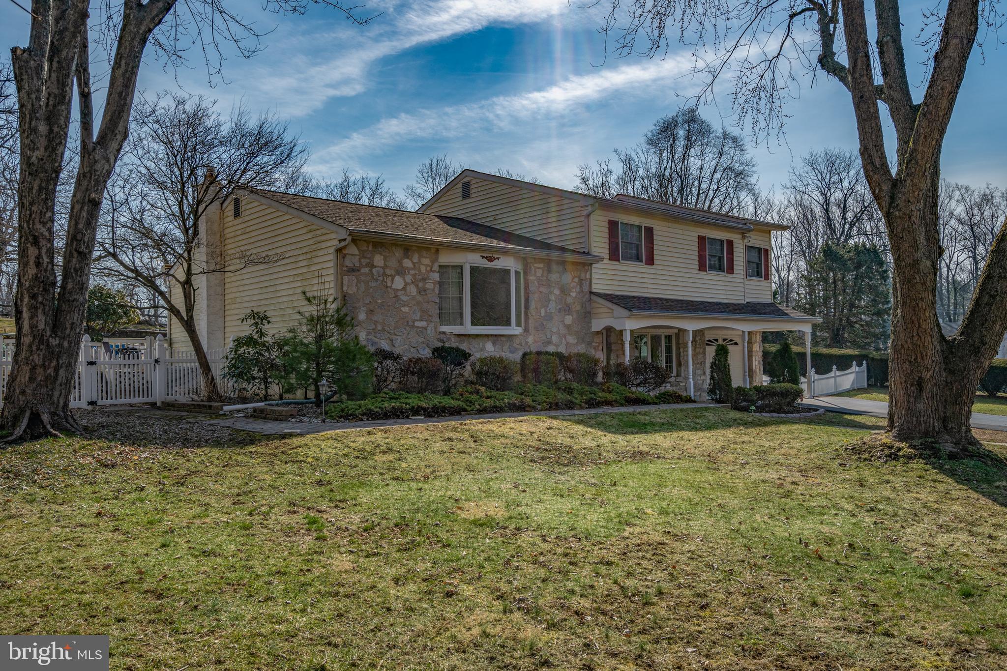718 Spring Hill Road Feasterville-Trevose, PA 19053 - Photo 2 of 26 Gallery Image 2