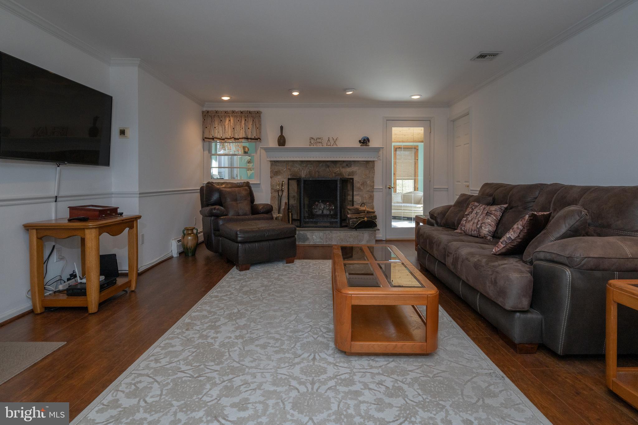 718 Spring Hill Road Feasterville-Trevose, PA 19053 - Photo 12 of 26 Gallery Image 12
