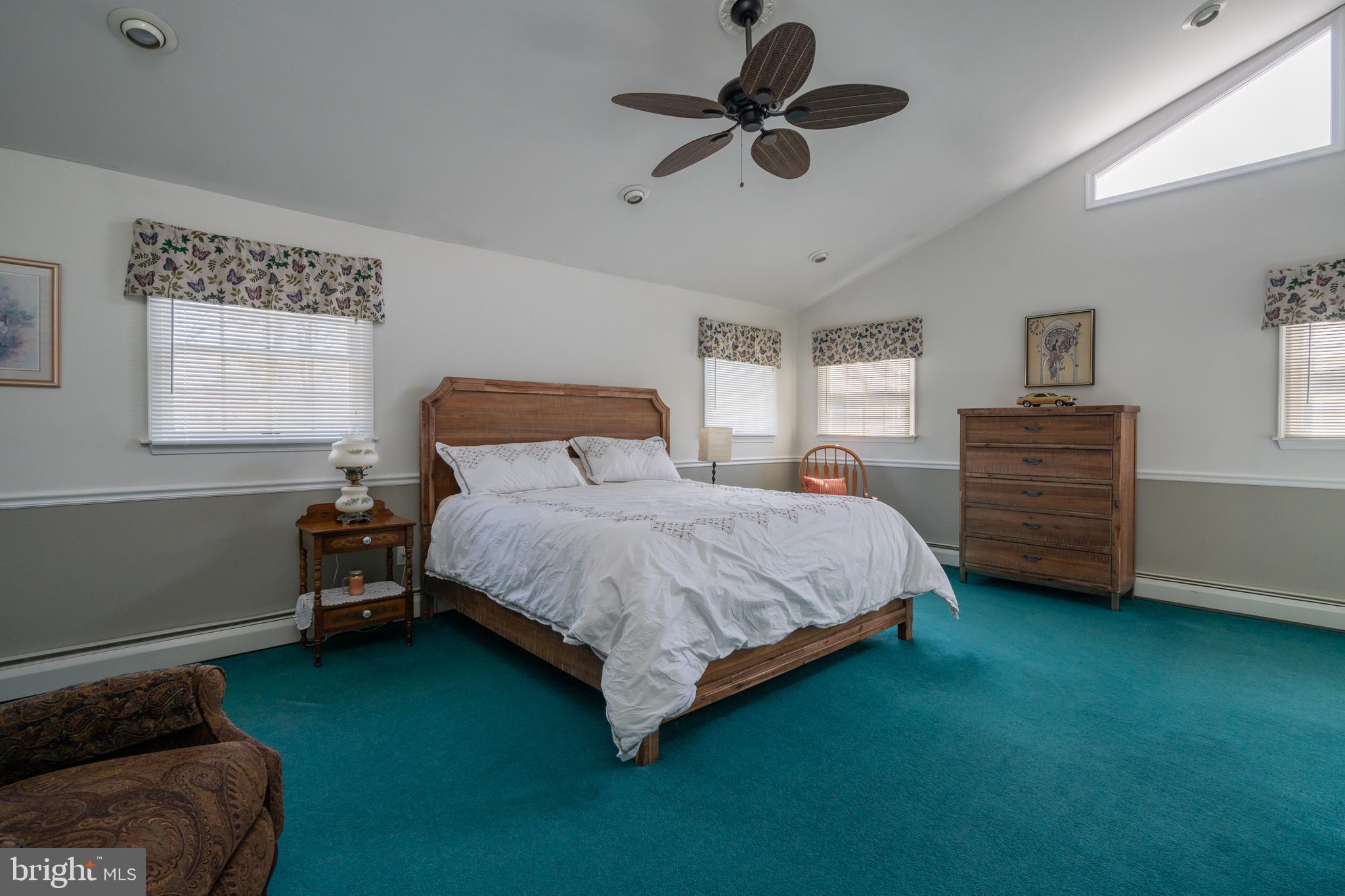 718 Spring Hill Road Feasterville-Trevose, PA 19053 - Photo 13 of 26 Gallery Image 13