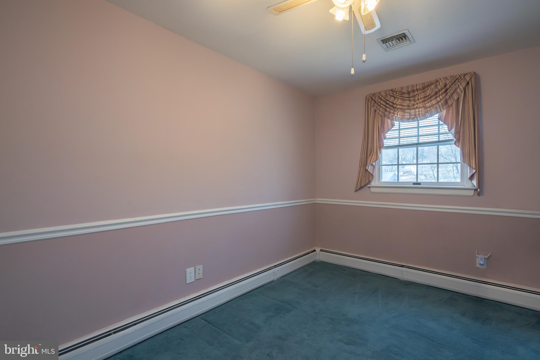718 Spring Hill Road Feasterville-Trevose, PA 19053 - Photo 17 of 26 Gallery Image 17