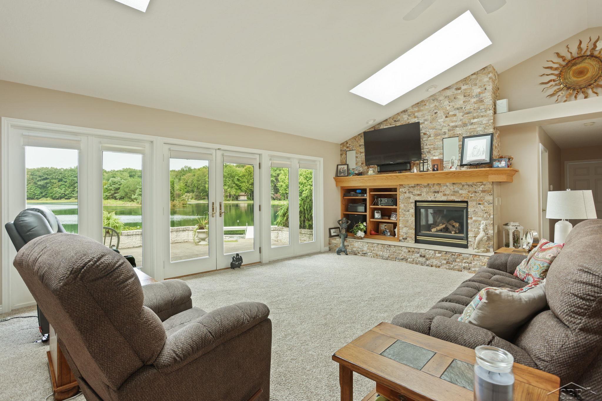 3858 South Graham Road Saginaw, MI 48609 - Photo 10 of 85 50119495-9.JPG