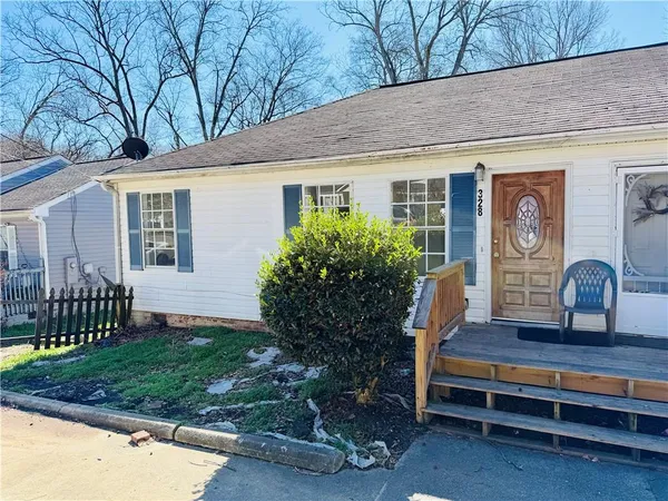 $180,000 | 328 Roosevelt Circle Northeast, Marietta, GA 30060