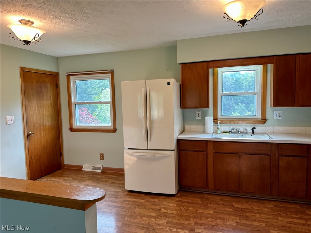 8914 North Brown Road Chardon, OH 44024 - Photo 8 of 23 Gallery Image 8