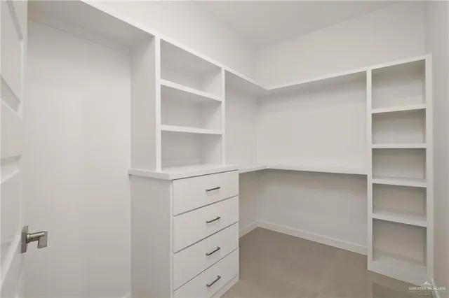 $2,350 | 614 Sonny Drive, San Juan, TX 78589