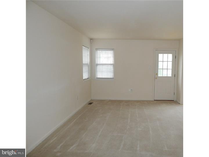 9227 Old Newtown Road Philadelphia, PA 19115 - Photo 5 of 25 Gallery Image 5
