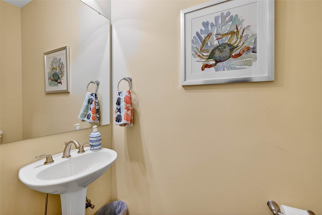 107 Reserve Lane St. Simons Island, GA 31522 - Photo 5 of 38