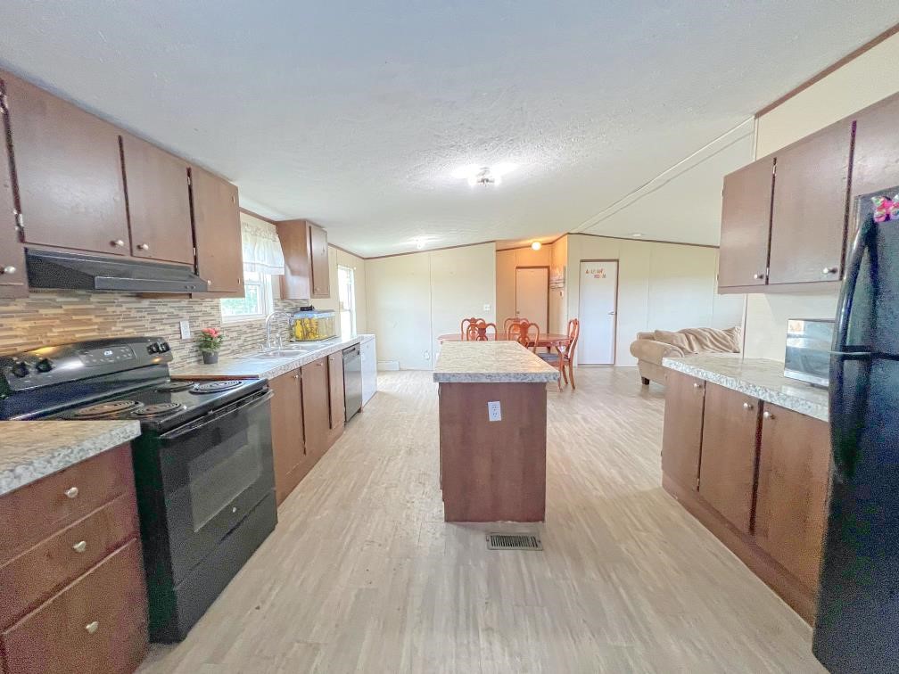 648 County Road 164 Boling, TX 77420 - Photo 14 of 24