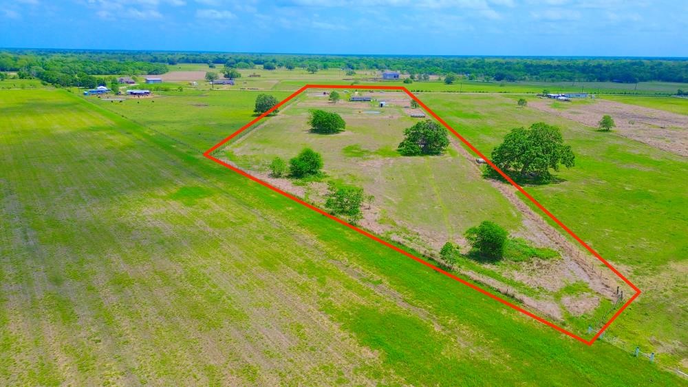 648 County Road 164 Boling, TX 77420 - Photo 3 of 24