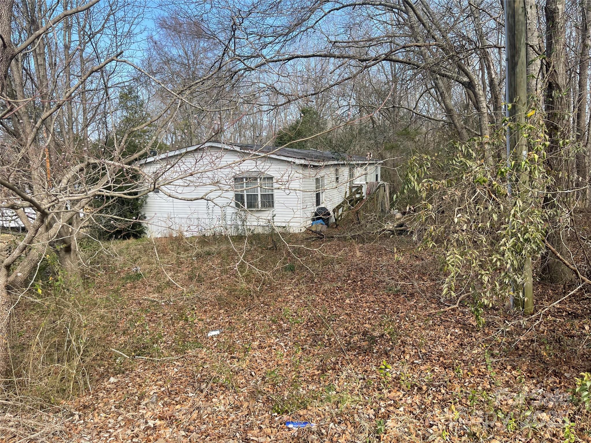 282 Dixon Road Lancaster, SC 29720 - Photo 7 of 9 Gallery Image 7