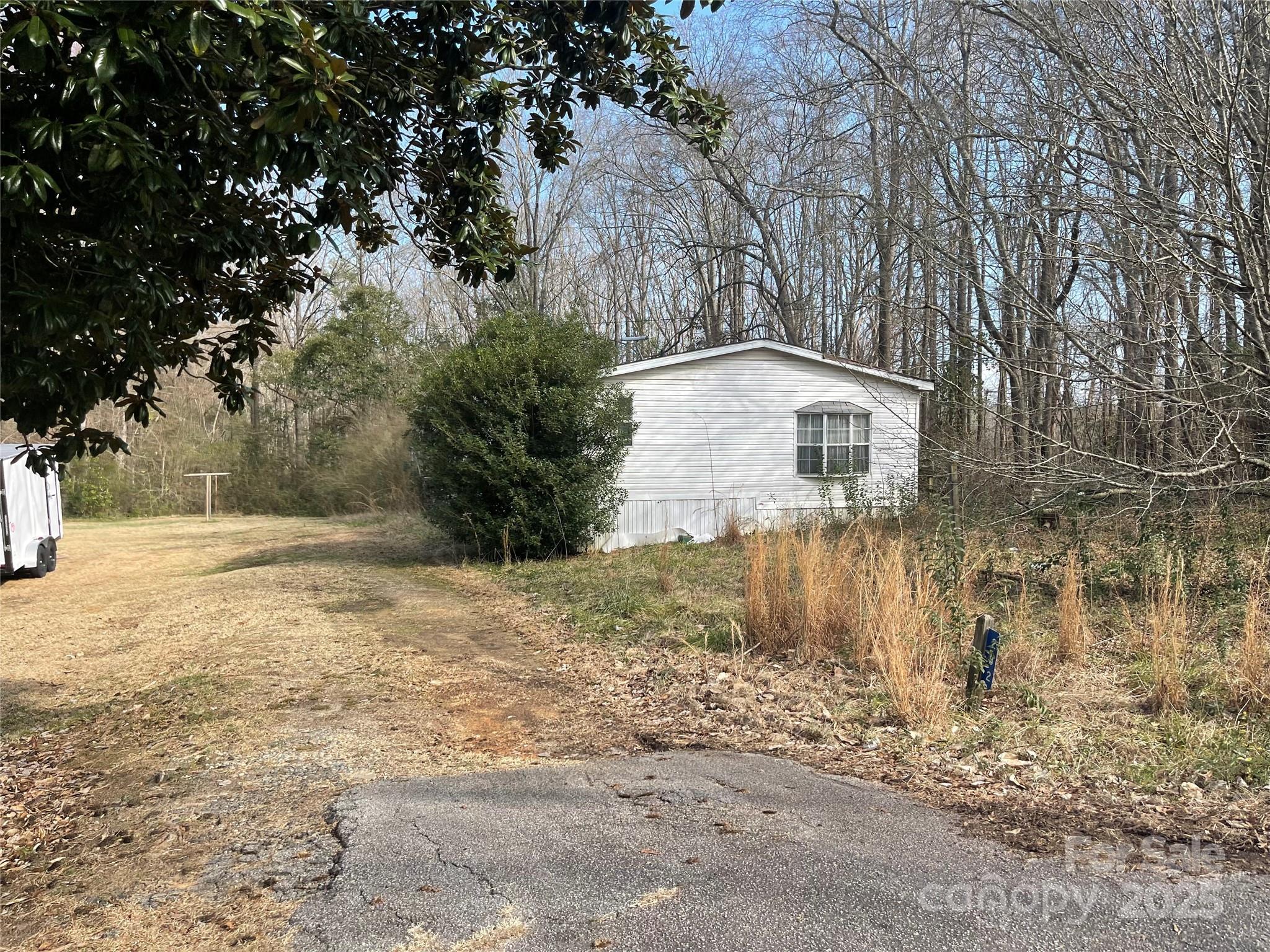 282 Dixon Road Lancaster, SC 29720 - Photo 8 of 9 Gallery Image 8