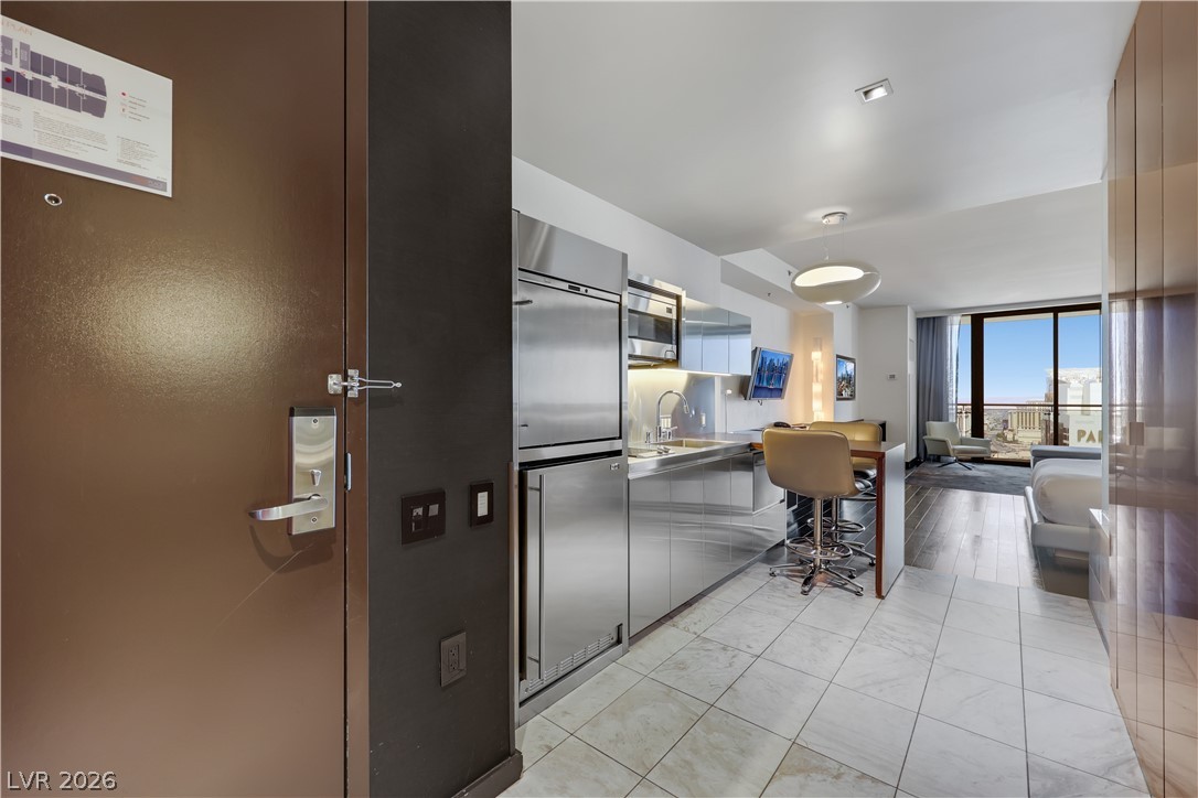 4381 West Flamingo Road, Unit 3708 Las Vegas, NV 89103 - Photo 4 of 32