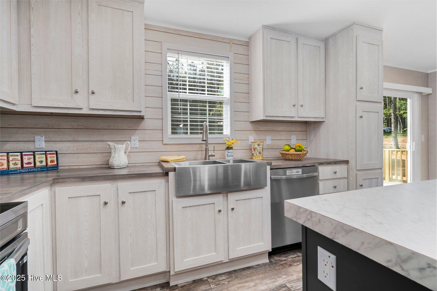 6167 Taylors Gin Road Castalia, NC 27816 - Photo 7 of 37 Farmhouse Sink