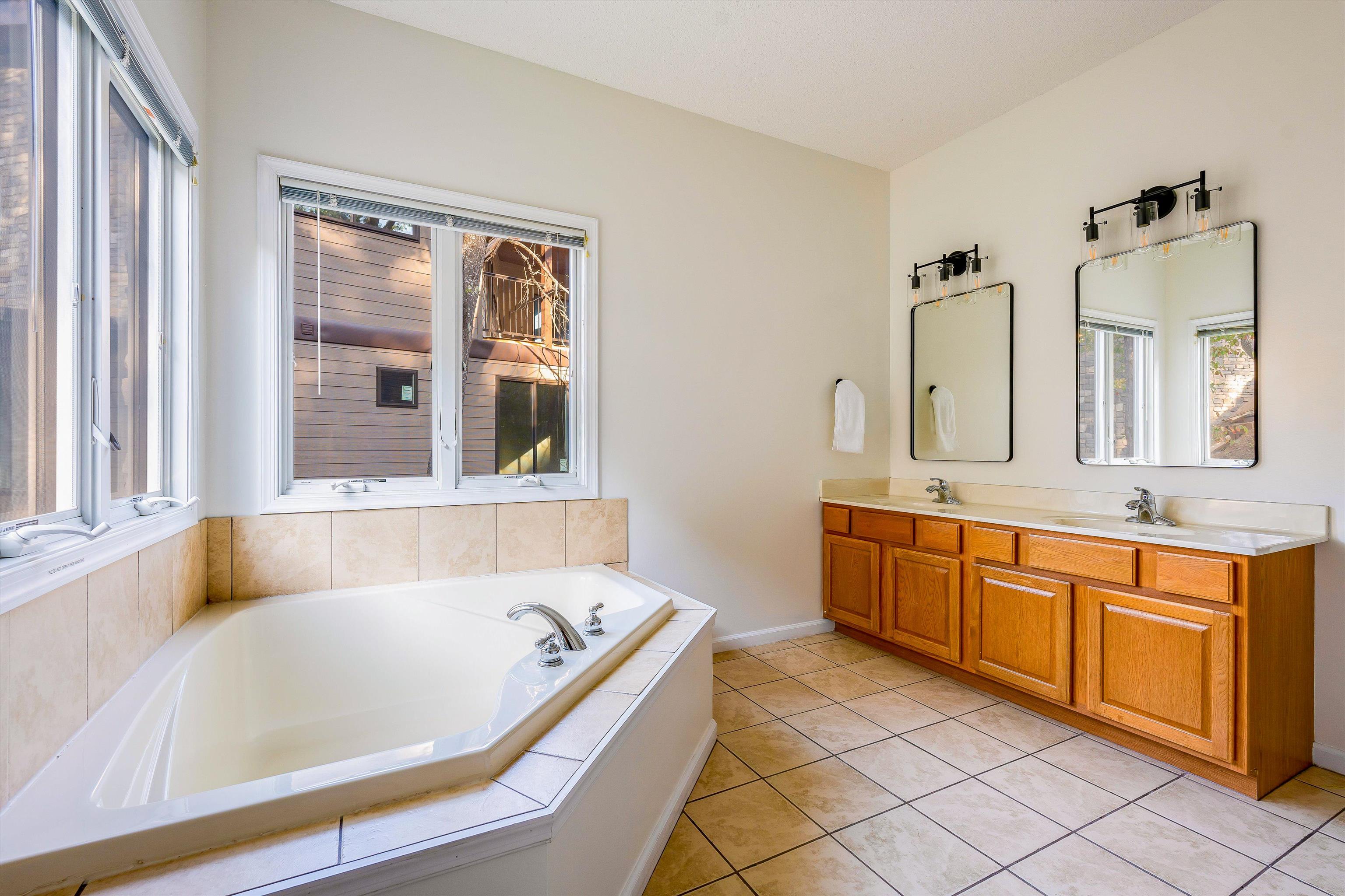 559 Rainier Road McGaheysville, VA 22840 - Photo 24 of 56