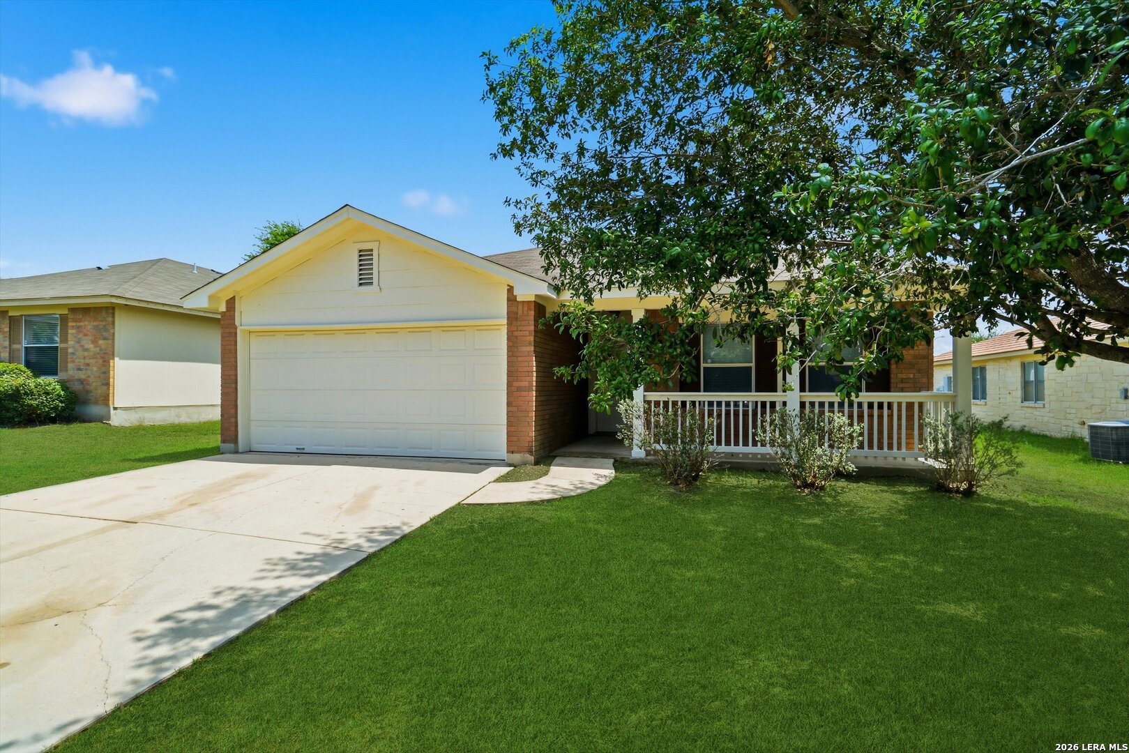 7230 Autumn Wells Converse, TX 78109 - Photo 3 of 26