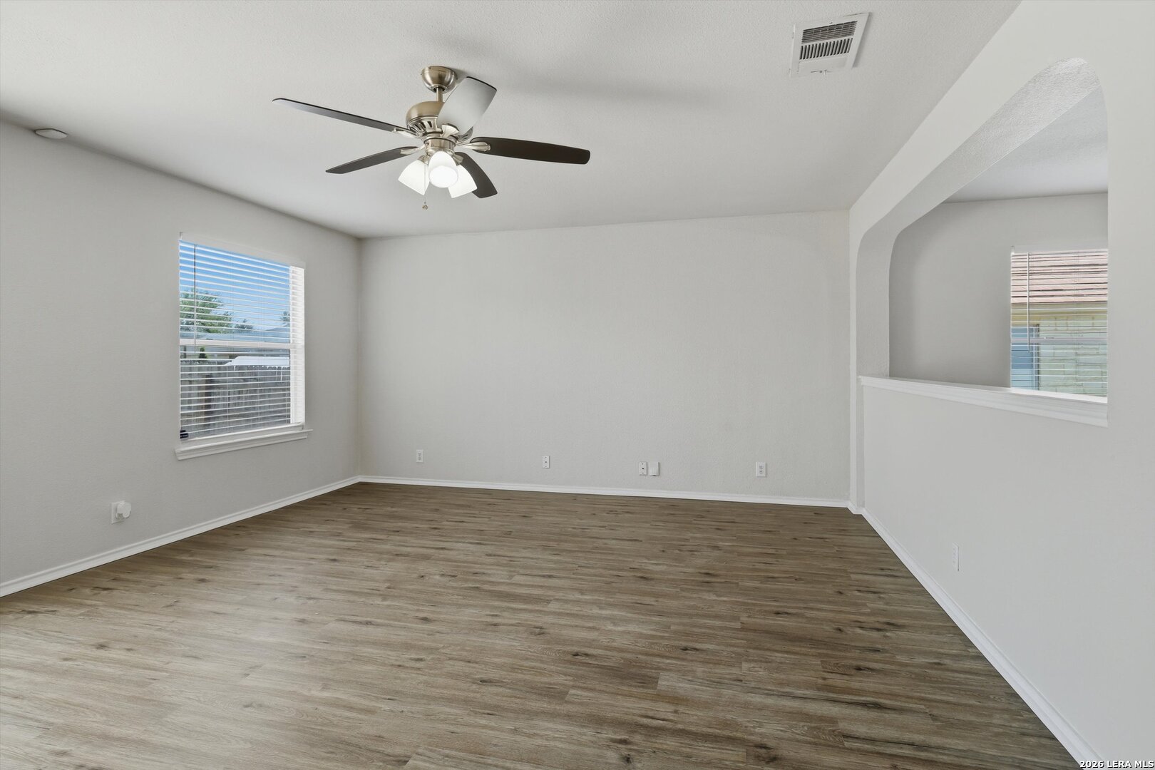 7230 Autumn Wells Converse, TX 78109 - Photo 5 of 26