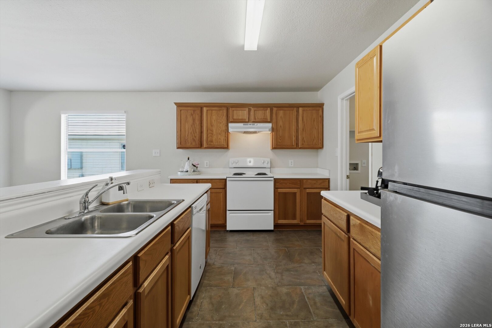 7230 Autumn Wells Converse, TX 78109 - Photo 8 of 26