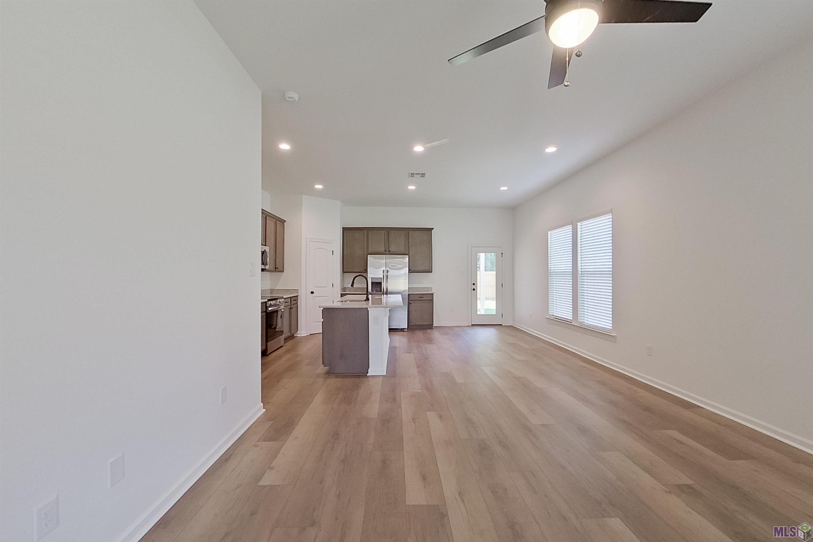 204 Acoustic Lane Carencro, LA 70520 - Photo 3 of 20