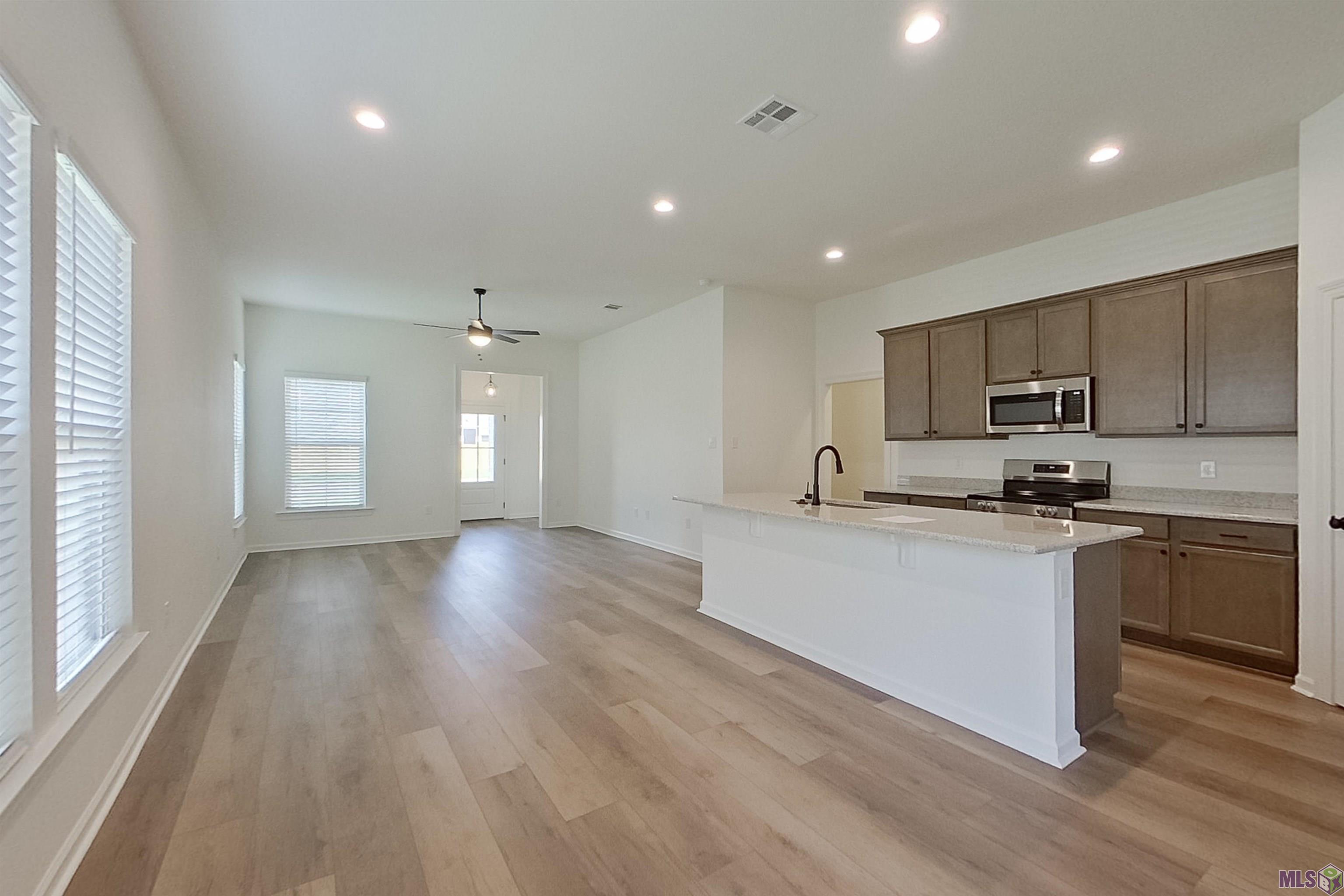 204 Acoustic Lane Carencro, LA 70520 - Photo 5 of 20