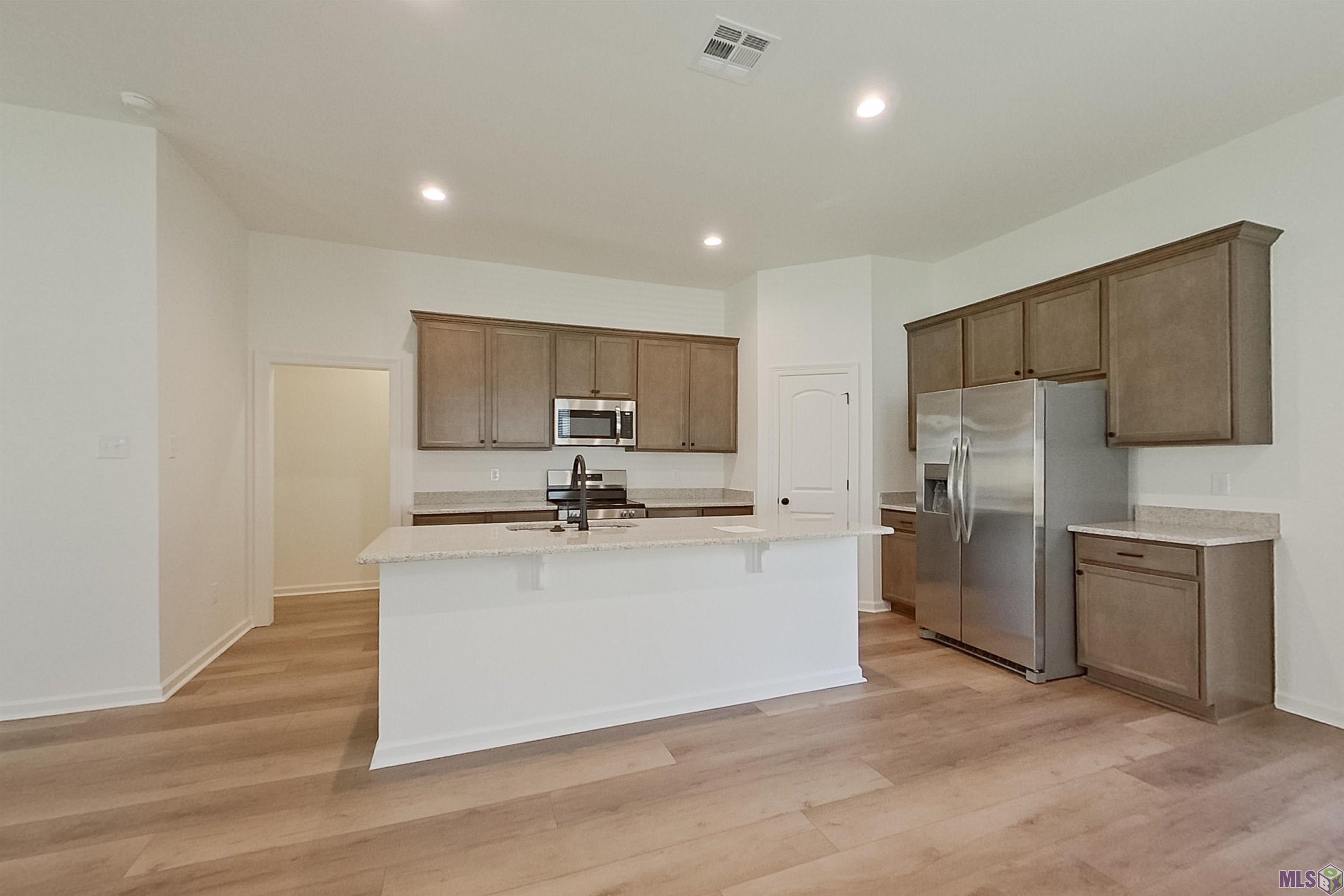 204 Acoustic Lane Carencro, LA 70520 - Photo 6 of 20