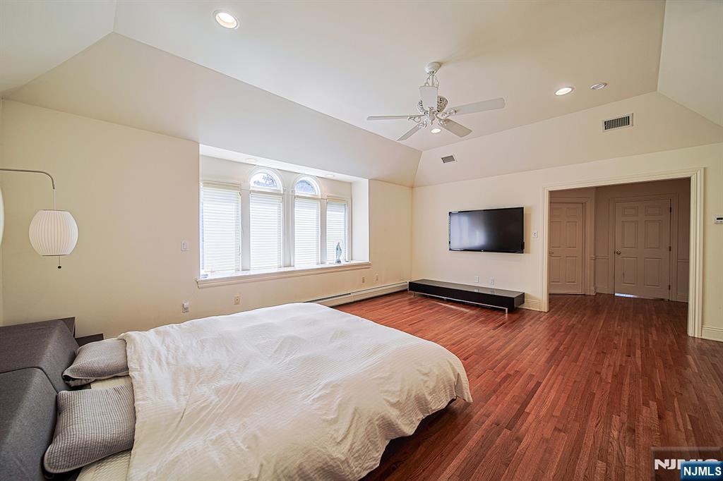 6 Maplewood Road Closter, NJ 07624 - Photo 29 of 40