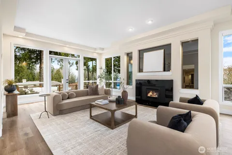 $3,000,000 | 18206 Northwest Montreux Drive, Issaquah, WA 98027