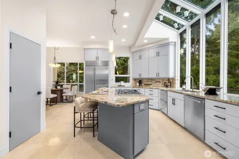 $3,000,000 | 18206 Northwest Montreux Drive, Issaquah, WA 98027