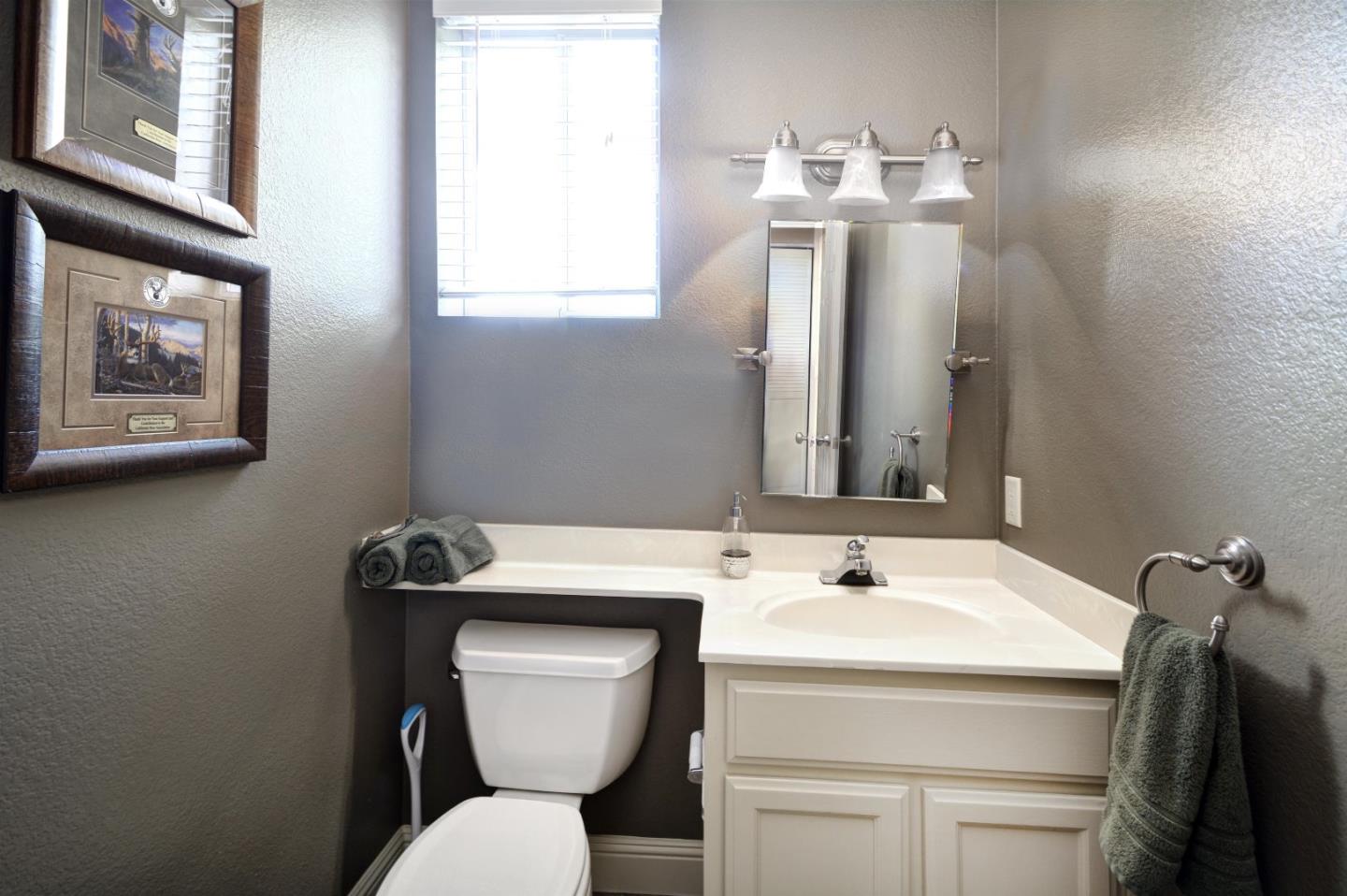 21088 Country Park Road Salinas, CA 93908 - Photo 9 of 23 Gallery Image 9