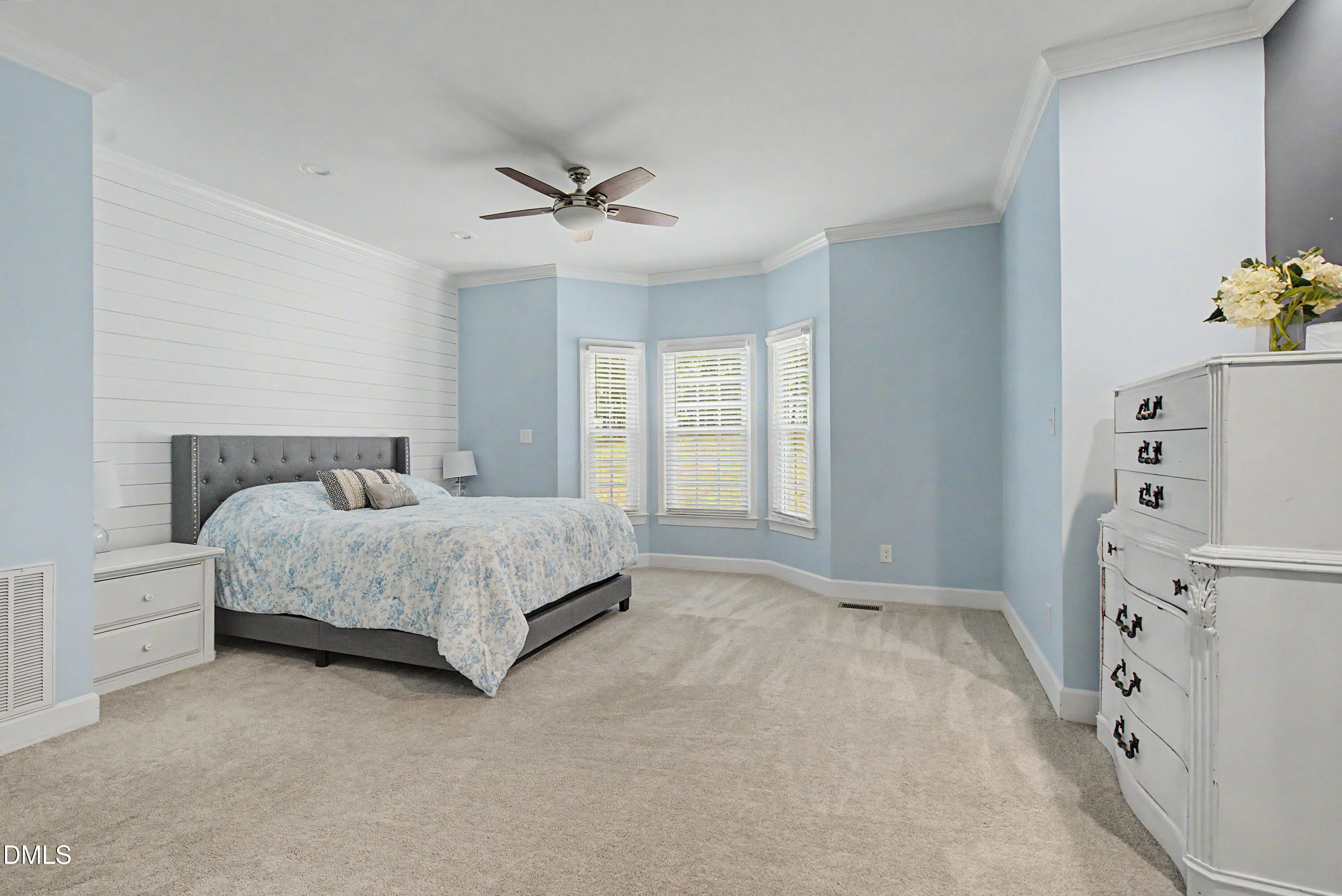 5517 North Hawthorne Way Raleigh, NC 27613 - Photo 19 of 84