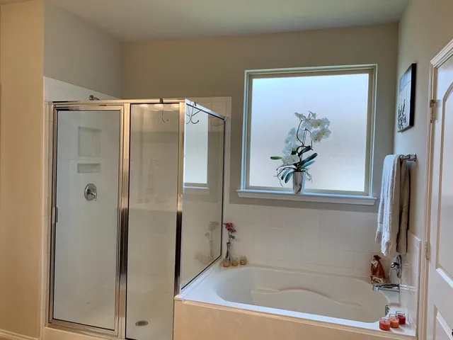 $3,400 | 24207 Oakdale Hills, Spring, TX 77389