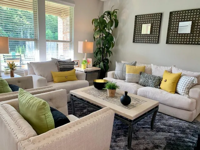 $3,400 | 24207 Oakdale Hills, Spring, TX 77389